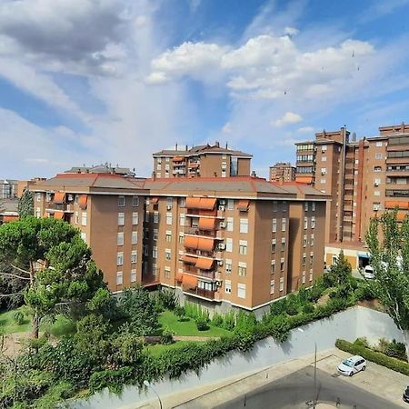Апартаменты Piso Amplio, Iluminado Y Muy Bien Comunicado Мадрид Экстерьер фото